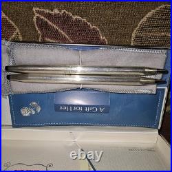 1970s ROSE & SHEATH CROSS STERLING SILVER PEN & PENCIL LADIES SET BOXED NEW