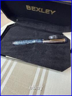 Bexley Goldline Sterling Silver Cap Fountain Pen Eggshell Green/Blue M Nib