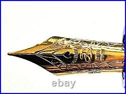 Delta 365 Fountain Pen Blue White Black Sterling Silver Trim 18 K Fine Gold Nib