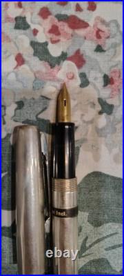 Eversharp Slim Ventura Sterling Cap, Barrel 14k Gold Medium Nib USA Pencil