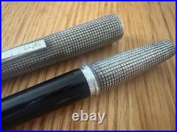 JAPAN PILOT Sterling Silver 1975 vintage 18K nib size F fountain pen