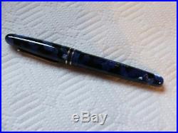 Levenger / Stipula Argento Fountain Pen Marbled 18k F Nib Sterling Silver Trim