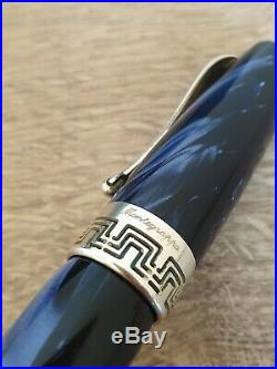 MONTEGRAPPA Miya Midnight Blue Fountain Pen Gold 750-18K (M) Nib Silver 925 Trim