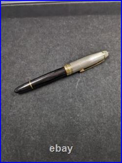 Mont Blanc 4810 Sterling/ 18k Gold Nib Hand Silver Black Fountain Pen. 925