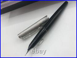 Montblanc Classic No. 126 Ag925 Sterling Silver Pinstripe Doue Fountain Pen