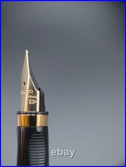 PARKER 75 Cisele Sterling Silver 14K F Fountain Pen