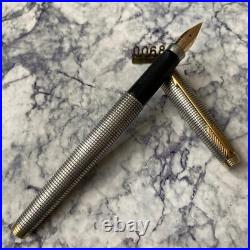 PARKER 75 Ciselé Sterling Silver 14K F Nib Fountain Pen Excellent
