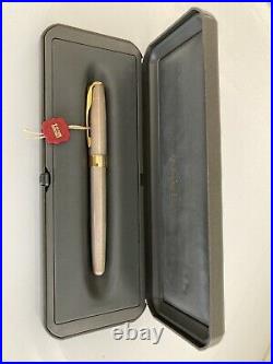 PARKER SONNET Fountain Pen Sterling Silver 18k Gold Nib Mint in Box with Tag NR