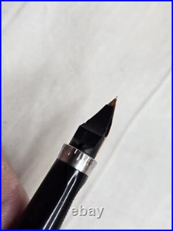 PARKER STERLING SILVER VINTAGE FOUNTAIN PEN WITH 14K NIB withORIGINAL PACKAGING