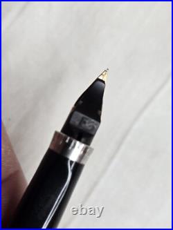 PARKER STERLING SILVER VINTAGE FOUNTAIN PEN WITH 14K NIB withORIGINAL PACKAGING