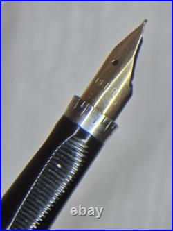 PARKER STERLING SILVER VINTAGE FOUNTAIN PEN WITH 14K NIB withORIGINAL PACKAGING