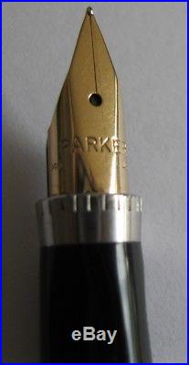 Parker 75 Cisele Fountain Pen, Sterling silver, Fine 14ct nib, Boxed & Serviced