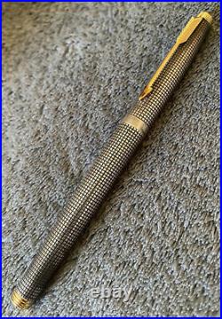 Parker 75 DishTop Sterling Silver Fountain Pen- 14k Gold Nib- USA