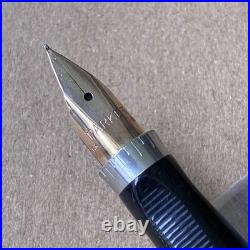 Parker 75 Fountain Pen Sterling Silver Barrel 14K Gold Nib F Size Made in USA