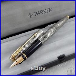 Parker 75 Sterling Silver Cisele Fountain Pen 14K Medium Nib USA Q1 1980