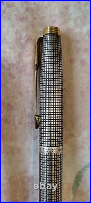 Parker 75 Sterling Silver Flat Top Fountain pen 14k Broad Gold Nib Made In USA