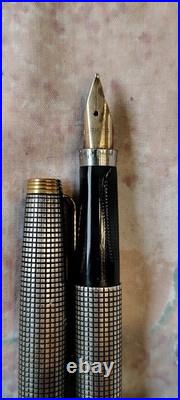 Parker 75 Sterling Silver Flat Top Fountain pen 14k Broad Gold Nib Made In USA