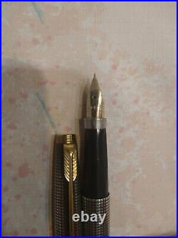 Parker 75 Sterling Silver Flat Top Fountain pen 14k Fine Gold Nib Made In USA