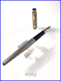Parker 75 Sterling Silver fountain pen 14 KT gold nib Lucky Curve Box Flat ends