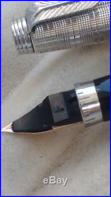 Parker 75 fountain pen 30 micron sterling silver 14 kt Gold Fine Nib vintage