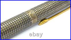 Parker Classic Ballpoint Pen, Sterling Silver Cap & Barrel, Made In Usa, 1970`s