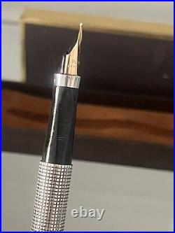 Parker Sonnet Pen Fountain Pen Silver Sterling IN Cartridge Pen Gold Marking