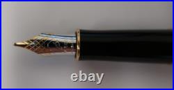 Parker Sonnet Sterling Silver Cisele Fountain Pen 18K Med Pt New In Box
