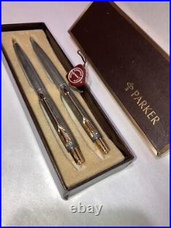 Parker Sterling Silver Classic Cisele Pen and Pencil Set with original box Parker Sterling Silver Classic Cisele Pen and Pencil Set with original box