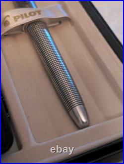 Pilot SILVERN (Sterling Silver) 18K Fountain Pen Lattice Medium Nib FK-5MS-KO-M