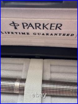 RARE PARKER 75 CISELE STERLING & 14K gold nib, FOUNTAIN PEN. Lifetime Warranty