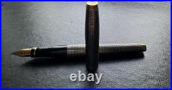 RARE PARKER 75 CISELE STERLING & 14K gold nib, FOUNTAIN PEN. Lifetime Warranty