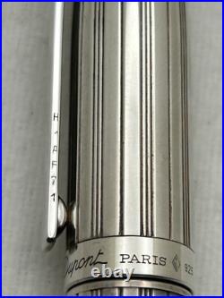 S. T Dupont Sterling Silver Fountain Pen, 14 Fine Nib-Mint