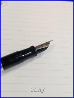 Sheaffer Nostalgia Fountain Pen in 14K Sterling Silver