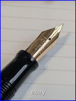 Sheaffer Nostalgia Fountain Pen in 14K Sterling Silver