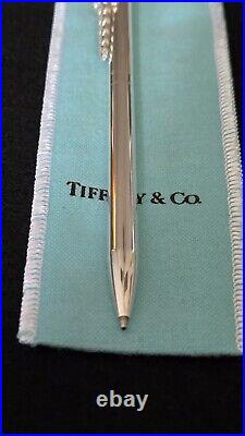 TIFFANY & CO. VINTAGE. 925 Sterling Silver Caduceus Pen WithOriginal Box/Pouch/ink