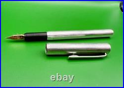 Vintage Dunhill Fountain Pen Sterling Silver 925 Body & Gold Nib 18k Size F