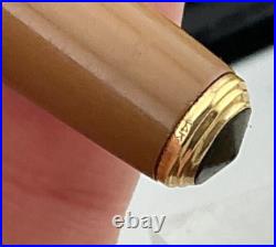 Vintage PARKER 51 Fountain pen DJ BUCKSKIN BEIGE STERLING SILVER CAP 14K Tassie