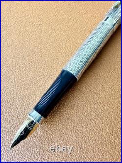 Vintage PARKER 75 Sterling Silver Fountain Pen Medium Nib Perfection