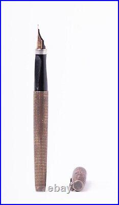 Vintage Parker 75 Sterling Silver Fountain Pen Crosshatch Cisele USA 14K