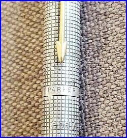Vintage Parker. 925 (Cisele) Sterling Silver Fountain Pen with Medium Nib