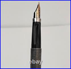 Vintage Parker Sterling Silver Fountain Pen 14K Gold Nib Made in USA #J6022
