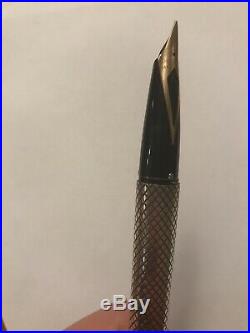 Vintage Sheaffer Sterling Silver Diamond Pattern Fountain Pen 14k Gold Nib