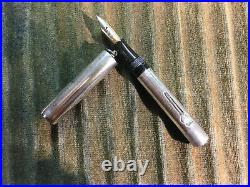 Waterman 452 1/2 V Sterling Silver Overlay fountain pen in SMOOTH STERLING
