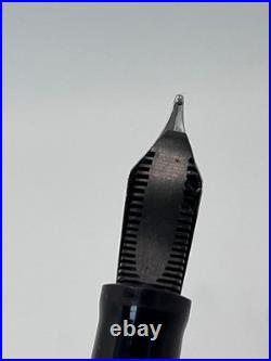 Waterman L'Etalon Night & Day Fountain Pen Sterling Silver & Black Lacquer 18K